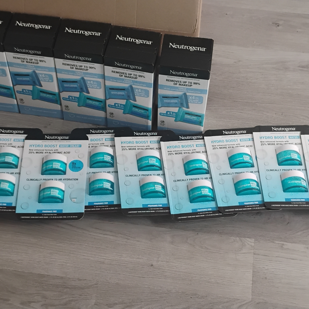 Neutrogena Skincare Essentials Set